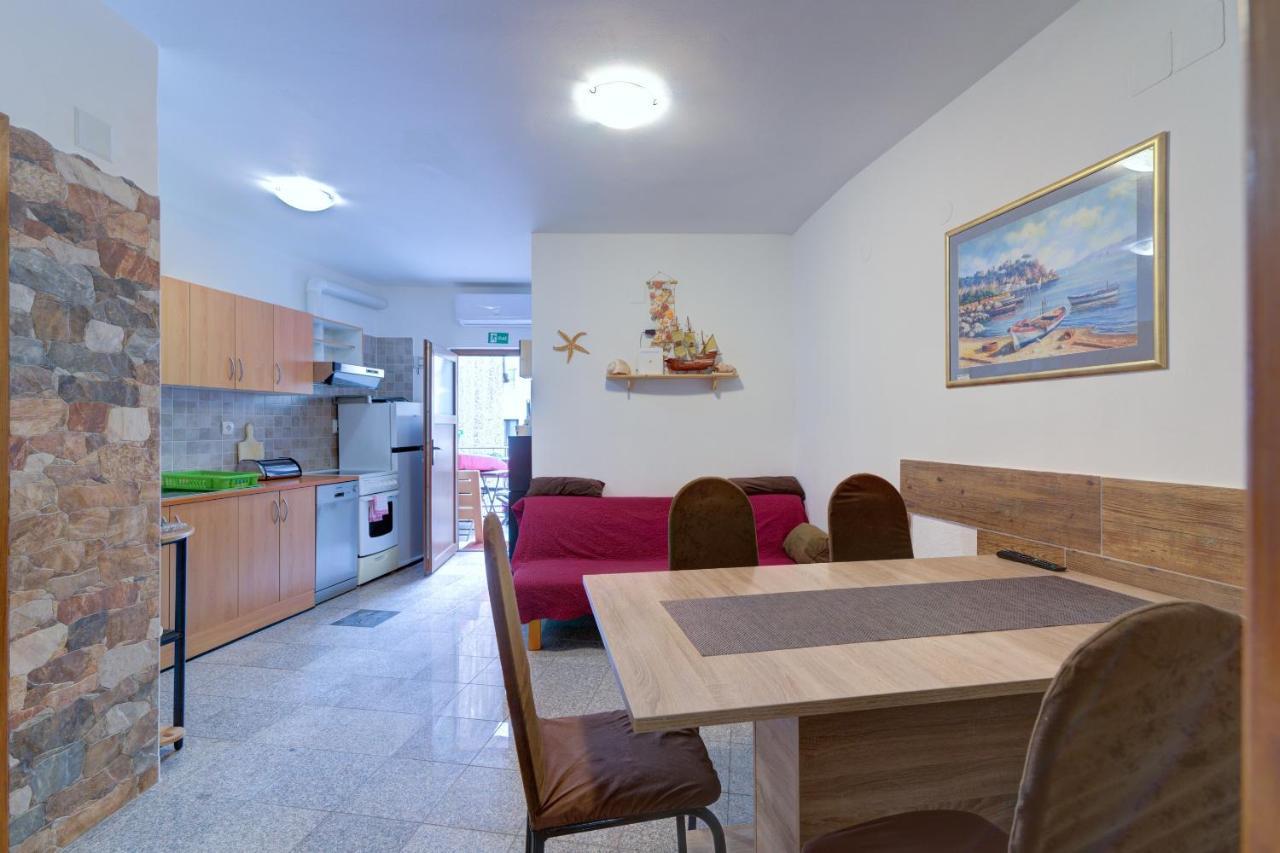 Apartment Senj Senj  Eksteriør billede